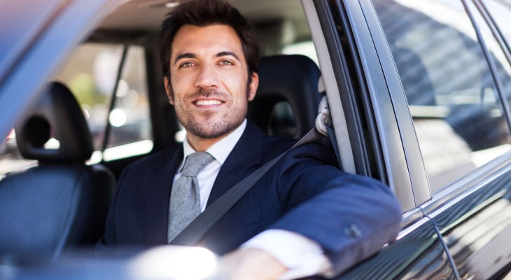 Renting a Luxury Car? Follow These Useful Tips